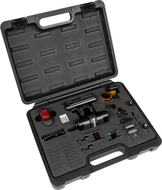 Actual product image Lezyne Mega Drive 1800i Smart Loaded Pro (1800 lm, 75 lm)