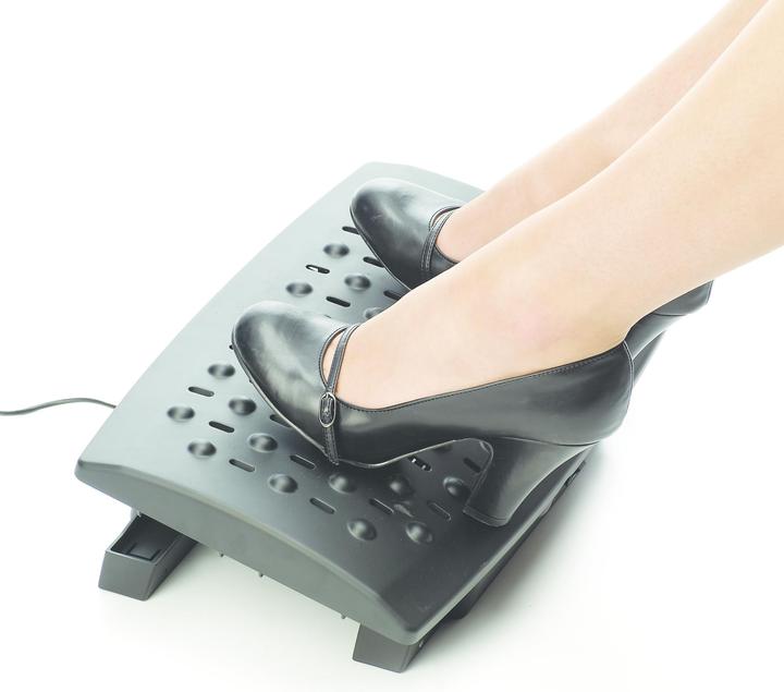 Actual product image Fellowes Footrest with temperature control (41.5 x 24.5 x 15 cm)