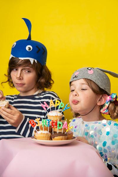 Productafbeelding Partydeco Gelukkige Verjaardag Kaarsen (13 stuks) - Veelkleurig