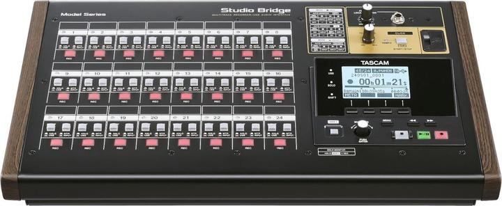 Productafbeelding Tascam Studio Bridge - 24-ścieżkowy rejestrator dźwięku / interfejs audio/MIDI