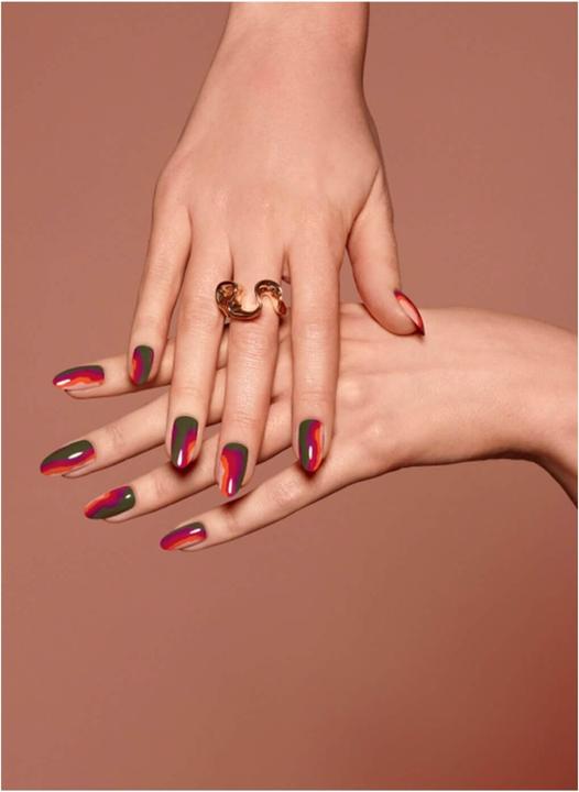 Produktbild CND Shellac - Treasured Moments First Love (Rot)