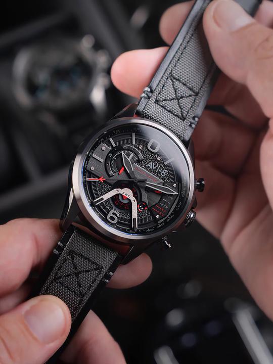 Actual product image AVI-8 AV-4056-0B Hawker Harrier Dual Retrograde (Chronograph)