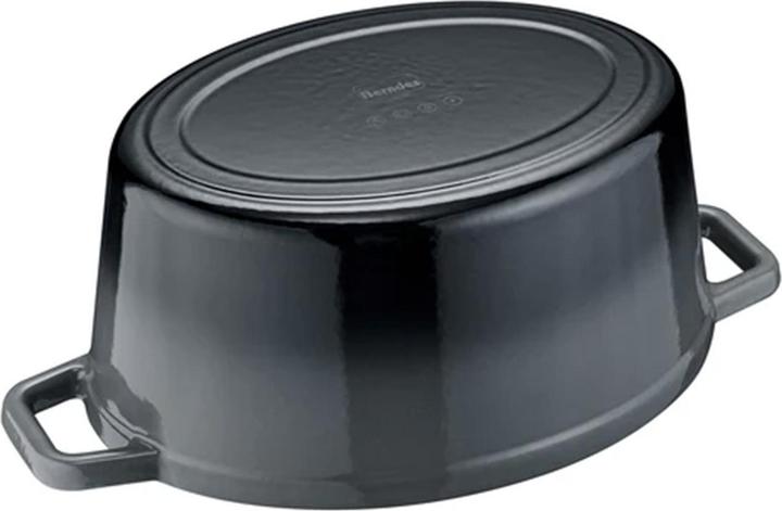 Actual product image Berndes Cocotte casserole B.IRON cast iron oval 31 x 24 cm 6 litres black INDUCTION (Casserole + Stewpot, Cast iron)