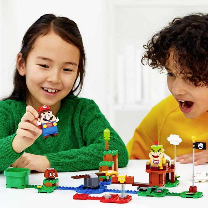 Actual product image LEGO Adventures with Mario Starter Course (71360, LEGO Super Mario, LEGO Rare Sets)