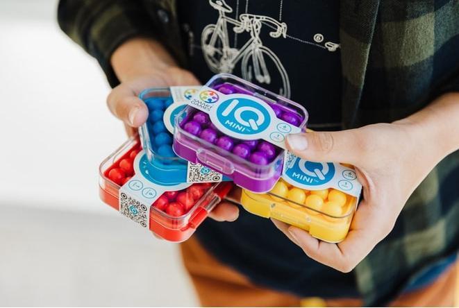 Actual product image Smart Games IQ Mini (German, French, Italian, English)