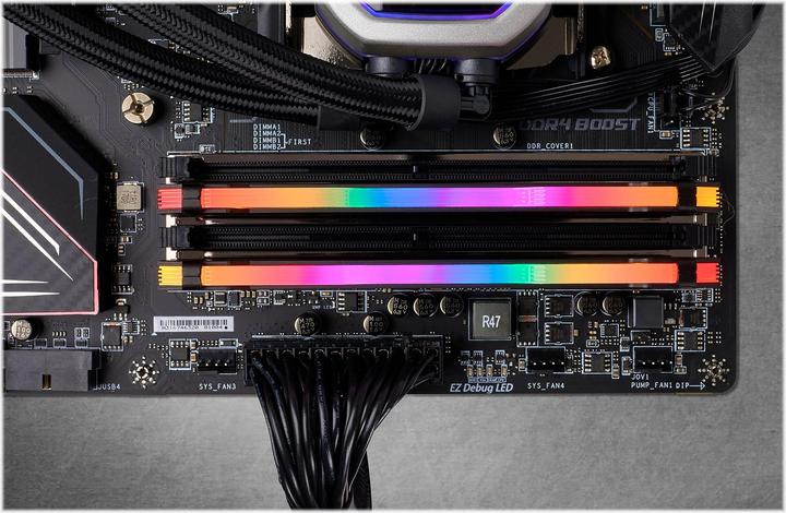 Actual product image Corsair Vengeance RGB Pro (2 x 8GB, 3000 MHz, DDR4-RAM, DIMM)