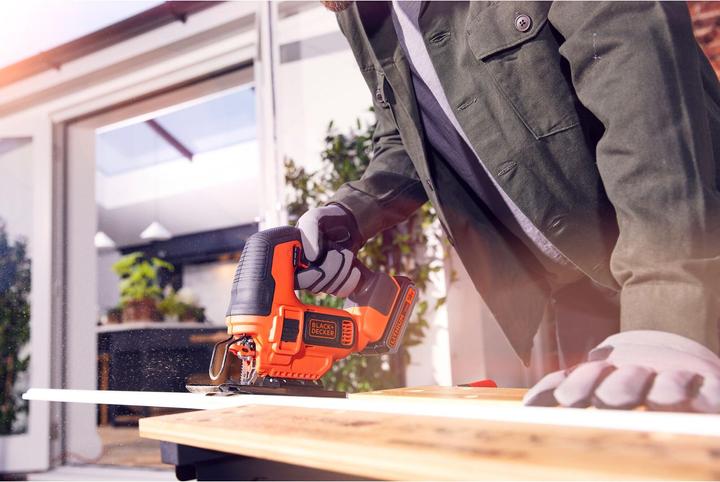 Actual product image Black & Decker Bdcjs18n