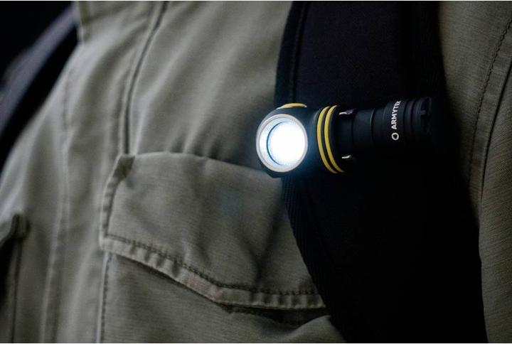 Actual product image ArmyTek Elf C1 warm white LED torch battery-powered 930 lm 55 g (7.60 cm, 930 lm)