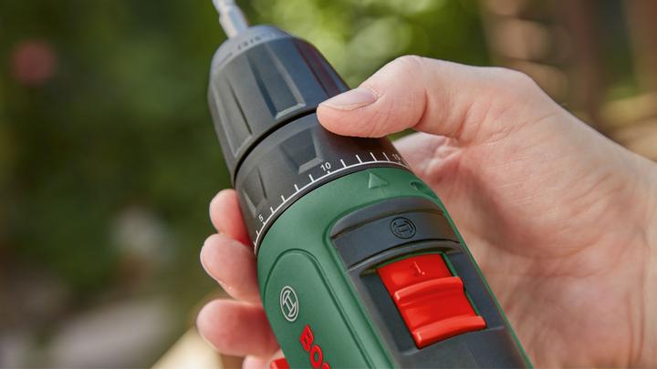 Actual product image Bosch Home & Garden Universal Impact 18V (Rechargeable battery operated)