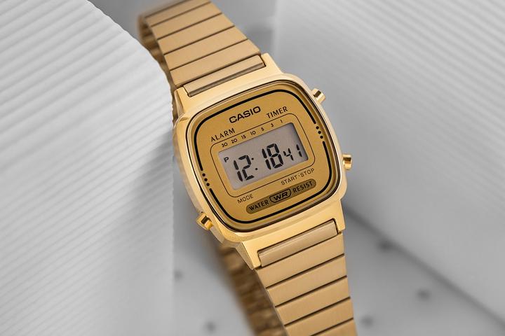 Actual product image Casio Vintage La670wega-9ef (Digital watch, 24.60 mm)