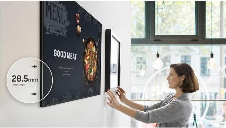Actual product image Samsung QH55C (3840 x 2160 Pixels, 55")