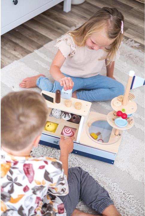 Actual product image small foot Ice cream counter fresh