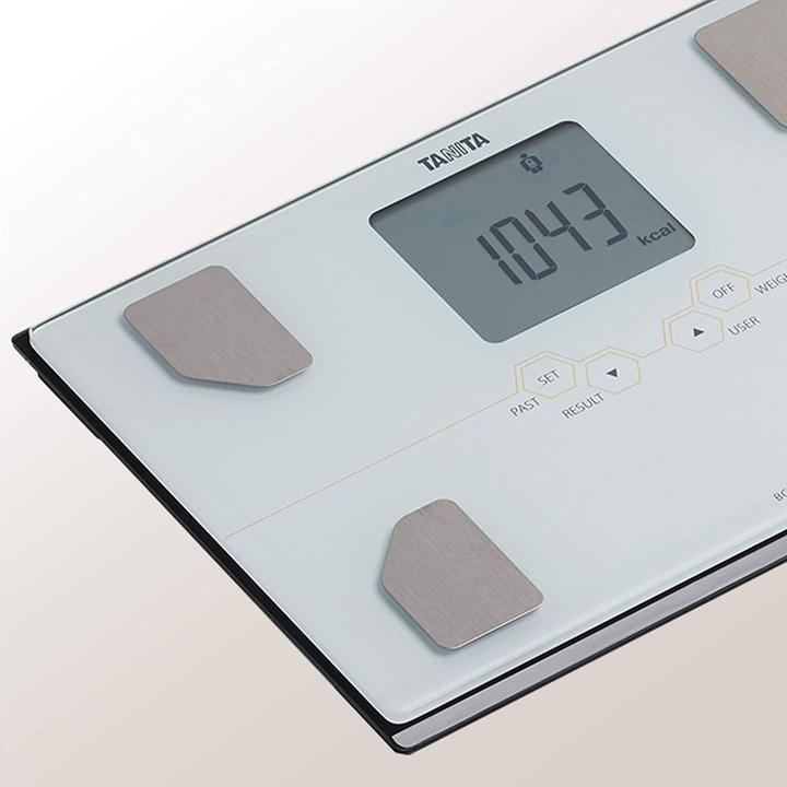 Actual product image Tanita BC-313 body analysis scale (150 kg)
