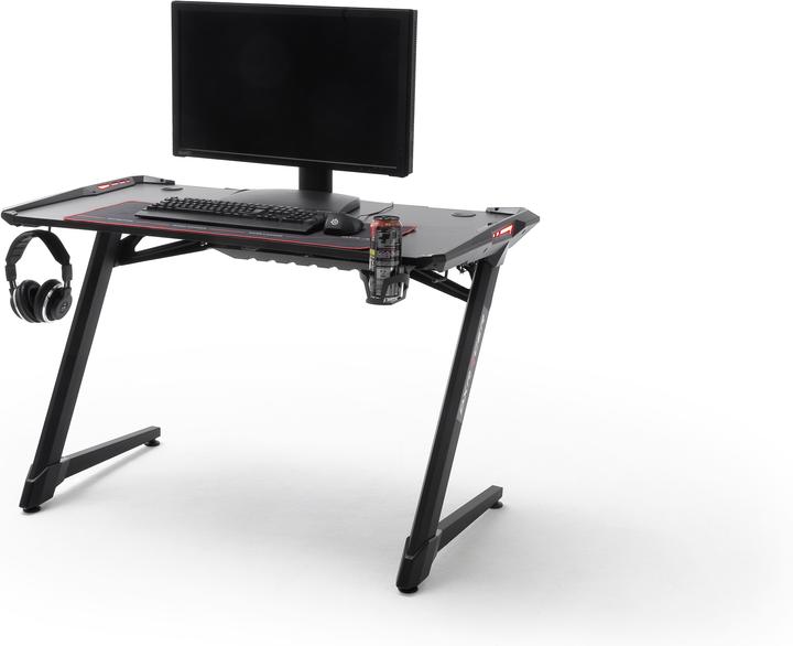 McRacing Gaming Desk 1
