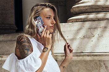 Actual product image I-Paint Hard Case Slim for iPhone 7/8/SE - Tattoo (Apple iPhone 7)