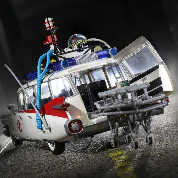 Immagine prodotto Hasbro Ghostbusters Plasma Series Fahrzeug Ecto-1 (1984)