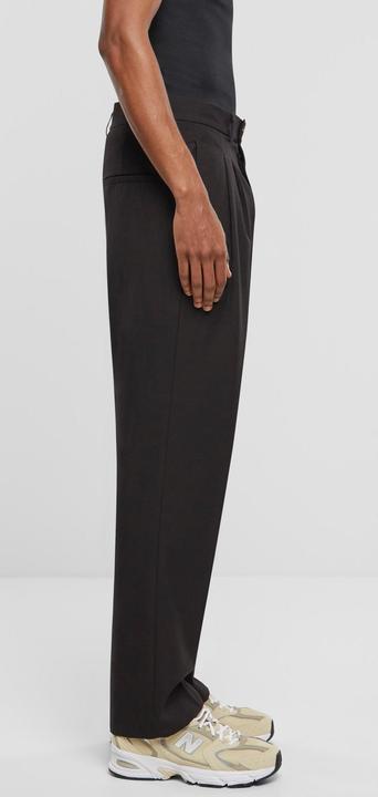 Actual product image Urban Classics Double Pleated Pants - 139275 (32)