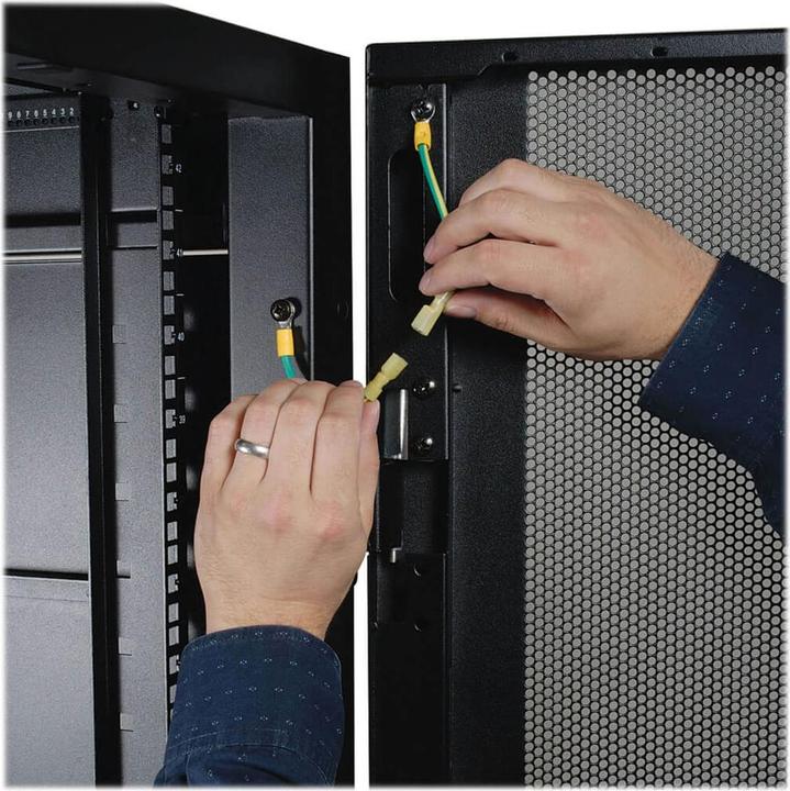 Immagine prodotto Eaton SmartRack Premium 42U Armadio rack per server sicuro a profondità standard (42 HE, Rack da 19 pollici)