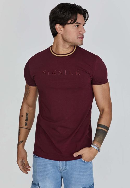 Wine red