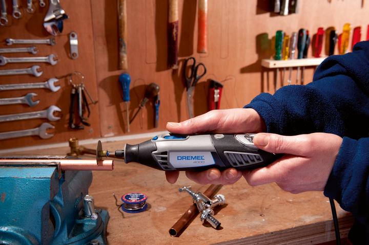 Produktbild Dremel EZ SpeedClic Starter-Set (SC-Aufspanndorn, 2 Metall-Trennscheiben Ø 38,0 mm)