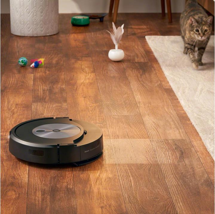 Actual product image iRobot Roomba Combo j7 (c7158) (Vacuum mopping robot)