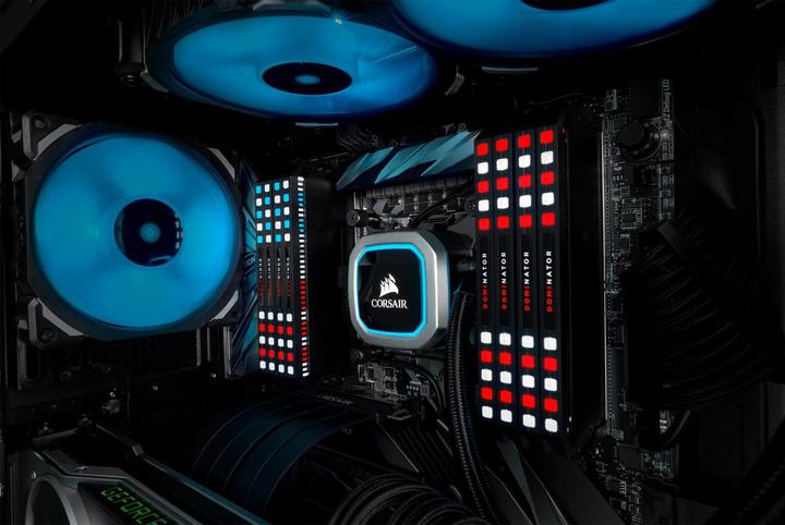 Image du produit Corsair Dominator Platinum RGB (2 x 16GB, 3466 MHz, RAM DDR4, DIMM)