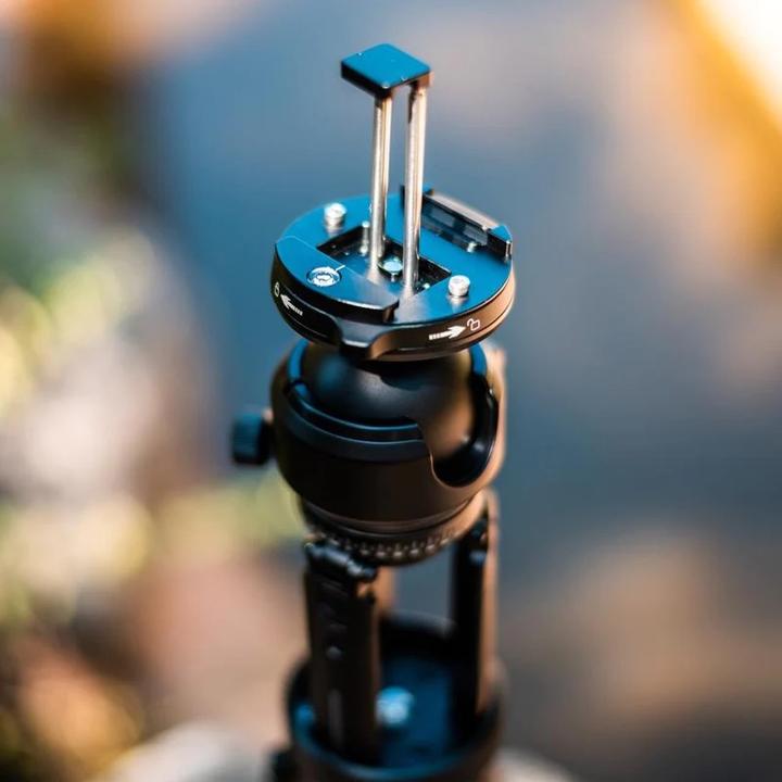 Actual product image Heipi 3-IN-1 TRAVEL TRIPOD