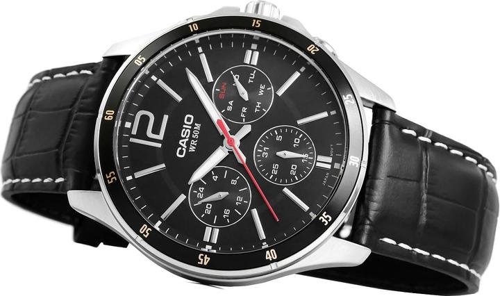 Produktbild Casio Collection (43 mm)