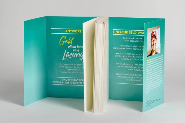 Actual product image Ariston Geld allein ist auch eine Lösung (German, Mike Hager, 2021)