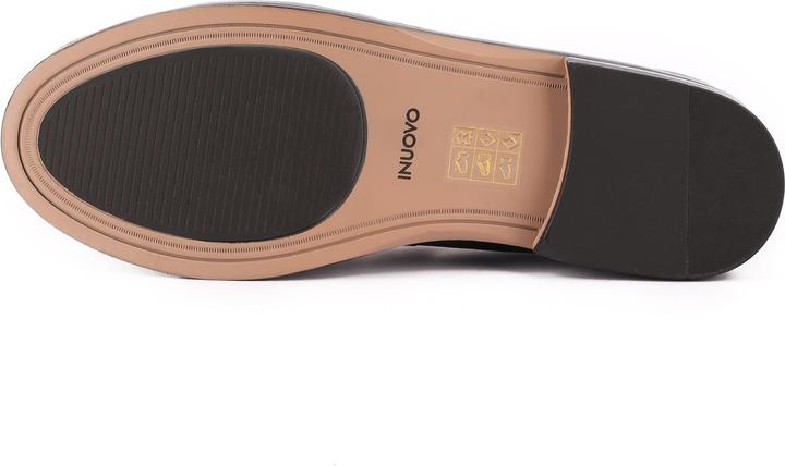 Actual product image Inuovo This classic slip-on shoe is a true all-rounder. The shoe made from high-quality (42)
