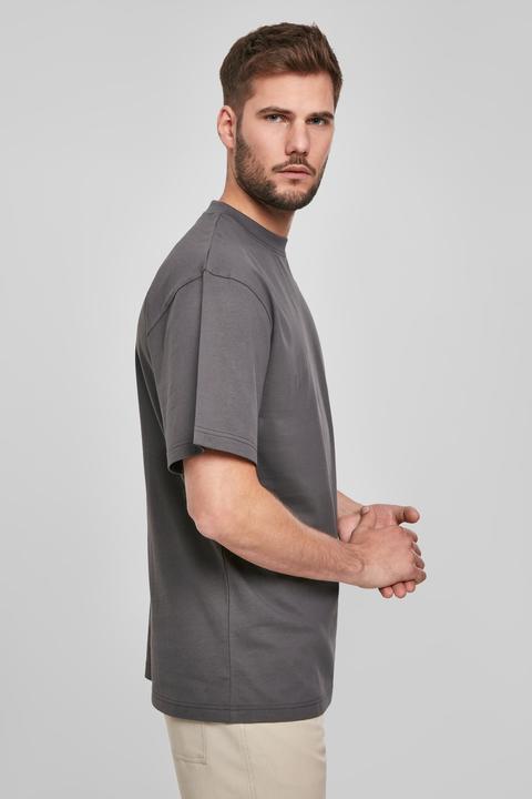 Actual product image Urban Classics Tall Tee (XXL)