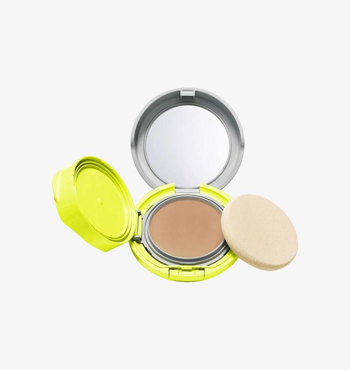 Actual product image Shiseido Sports BB Compact SPF50+ (Sports BB Compact Medium Dark)