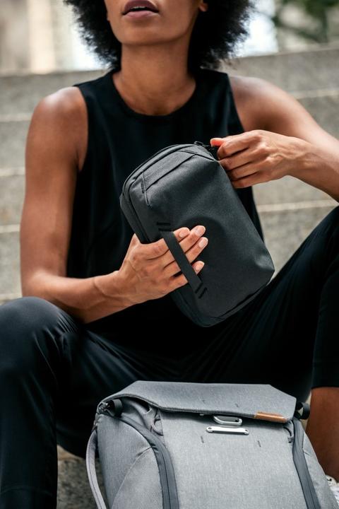 Actual product image Peak Design Tech Pouch (Camera accessory bag, 2 l)