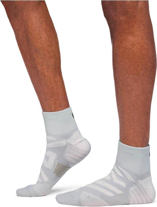 Produktbild On Running Performance Mid Sock Laufsocken (44 - 45)