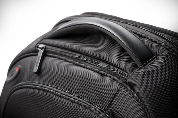 Produktbild Kensington Contour 2,0 Pro (17", Universal)