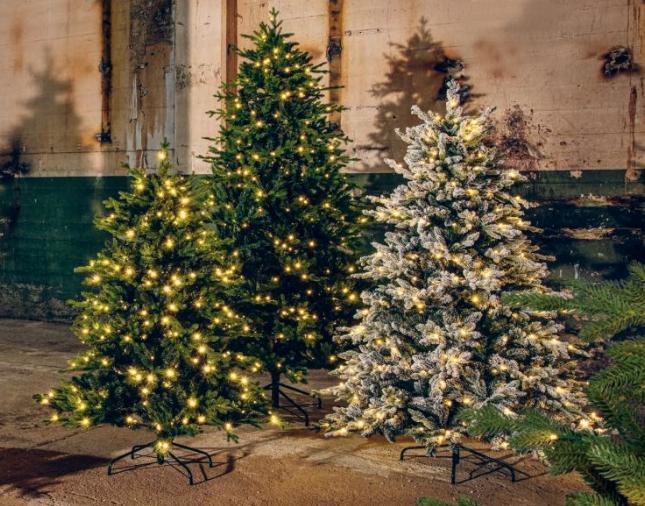 Produktbild STT Weihnachtsbaum (150 cm)