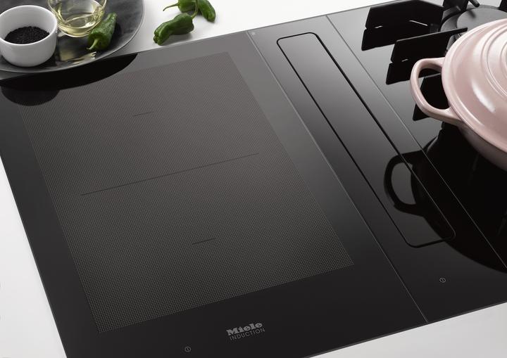 Actual product image Miele CS 7612 FL