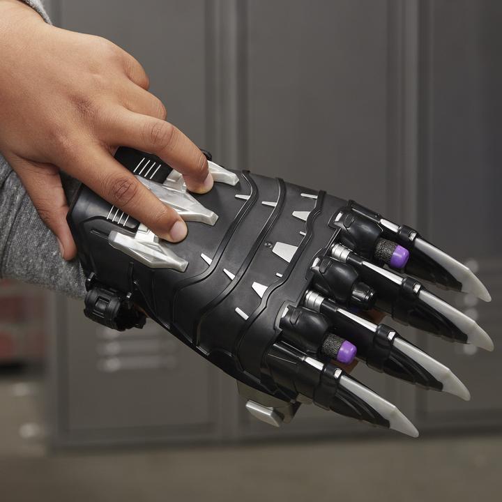Produktbild Hasbro Avengers Black Panther-Kralle