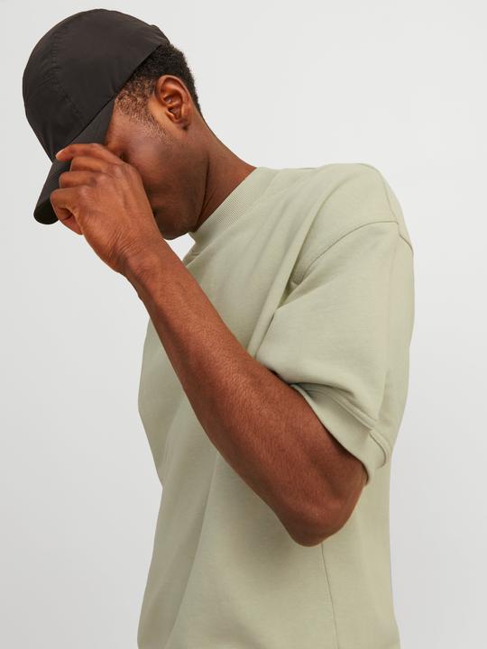 Actual product image Jack & Jones Single-coloured sweatshirt with round neck Sweatshirt with round neck (XS)
