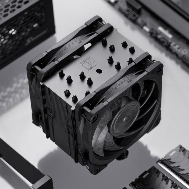 Produktbild Noctua NH-U12A chromax.black (158 mm)