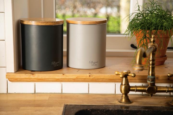 Actual product image Designed by Lotte Feed bin Canisto