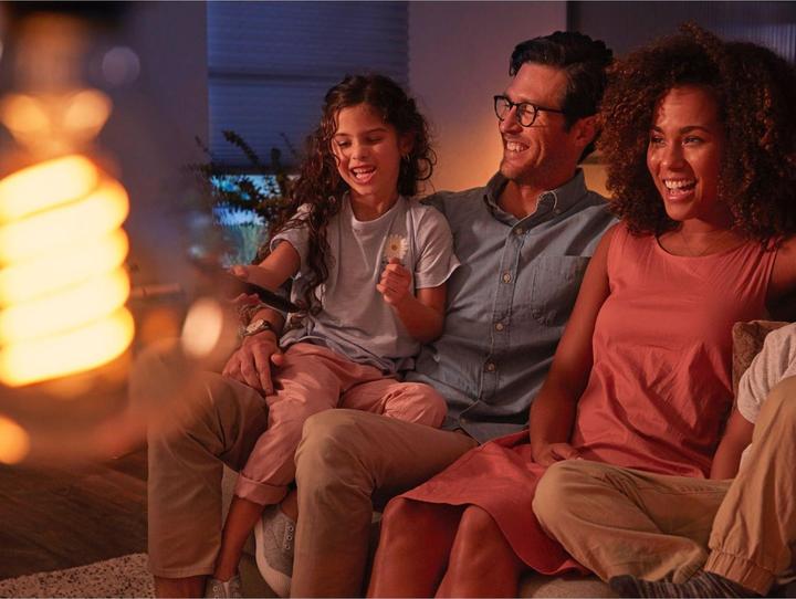 Immagine prodotto Philips Hue Tonalità Bianco BT (E27, 7 W, 550 lm, 1 x, G)