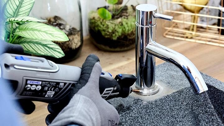 Actual product image Dremel Stainless steel brush 532