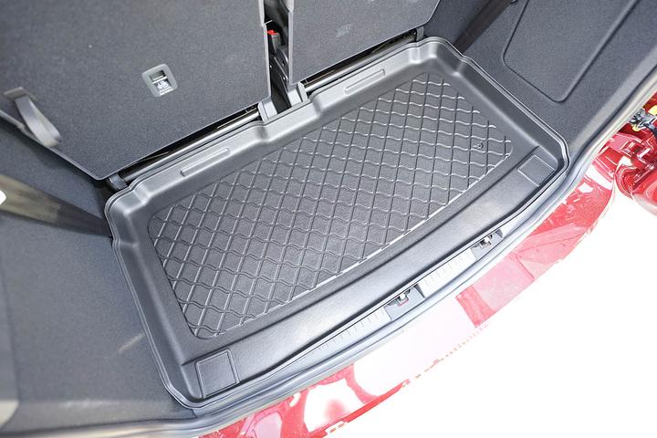 Actual product image ProPlus Boot tray for VW Caddy Maxi from 2020 until today (7-seater) behind the 3rd row of seats