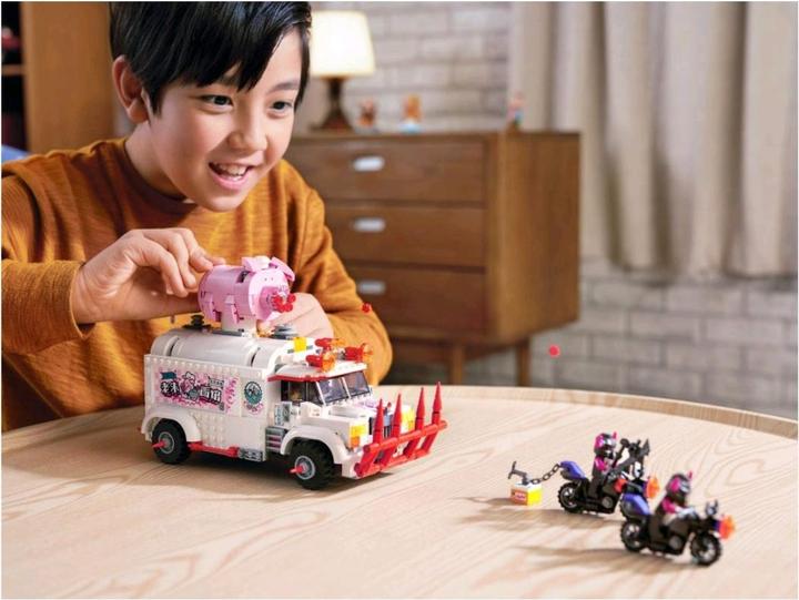Actual product image LEGO Pigsy’s Food Truck (80009, LEGO Rare Sets, LEGO Monkie Kid)
