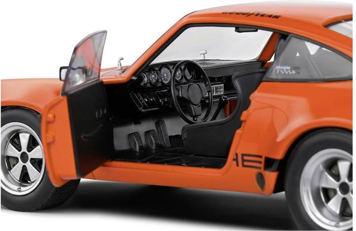 Immagine prodotto Solido 1:18 Porsche 911 IROC Daytona #1 arancione