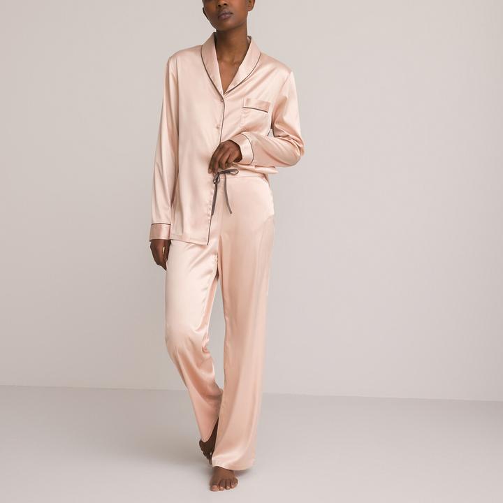Anne Weyburn Pyjama Signature (38)