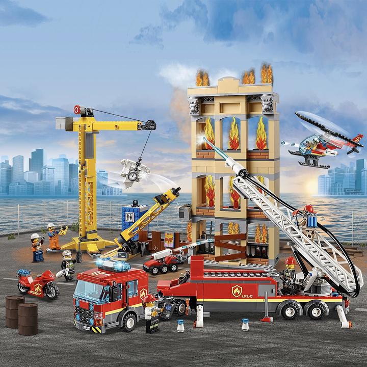 Image du produit LEGO Les pompiers du centre-ville (60216, LEGO City)