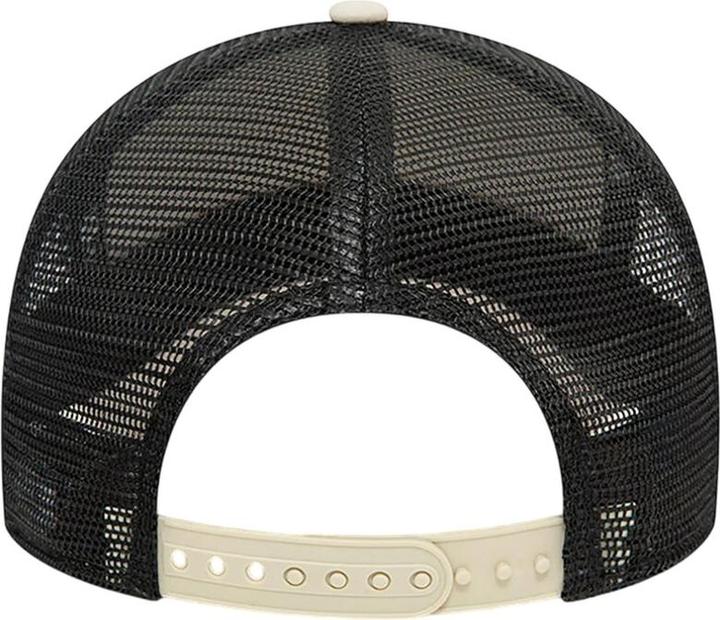 Actual product image Tottenham Hotspur FC New Era Repreve Polyester Trucker Cap (One size)
