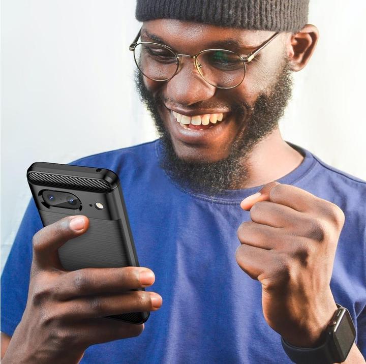 Produktbild Screenguard Carbon Brushed Case (Google Pixel 8)